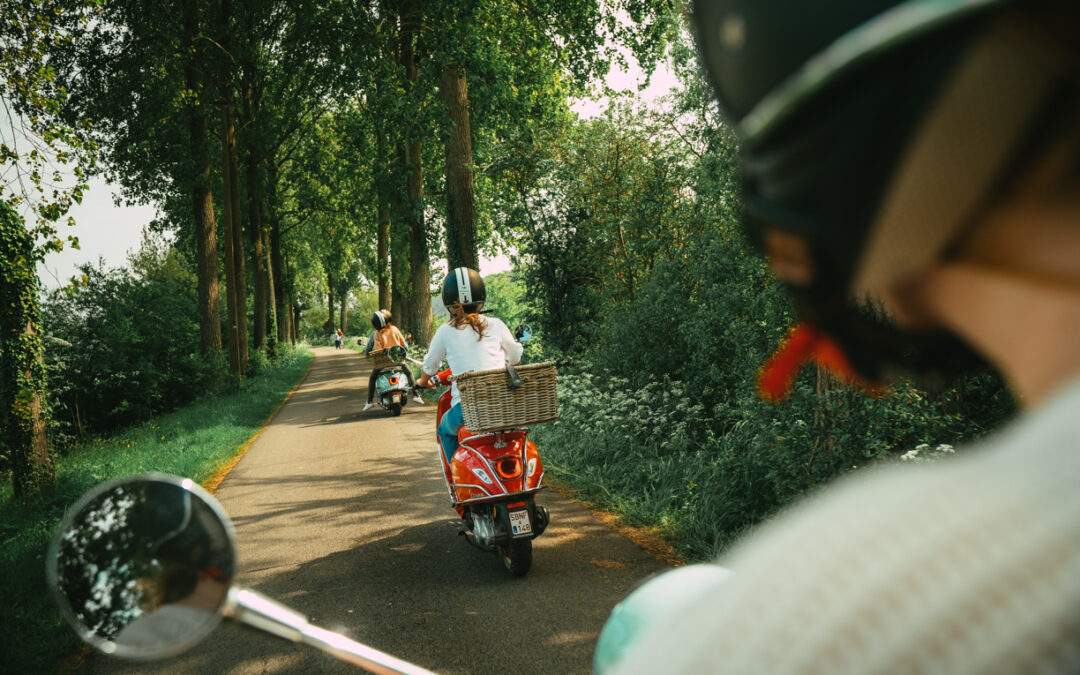 The Vespa Trip Brugge – Een onvergetelijk avontuur op twee wielen