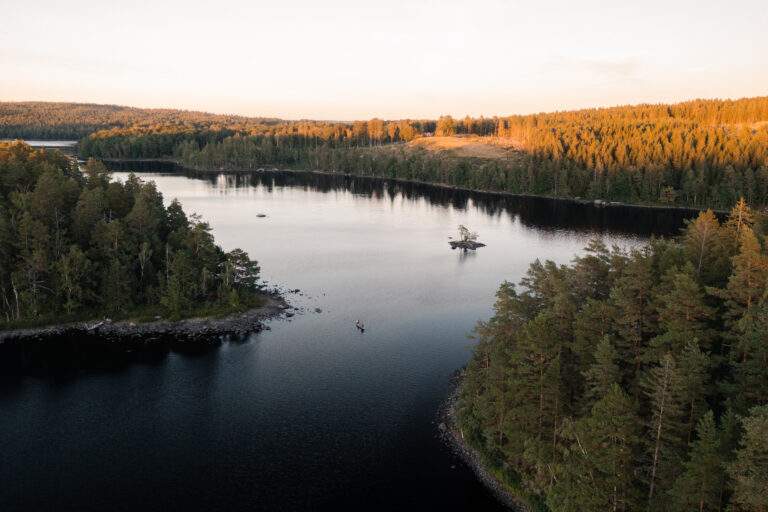 8 choses à savoir avant ton premier trip en canoë en Suède