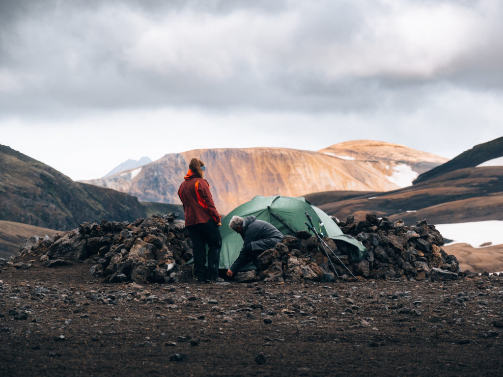 Tent opzetten in IJsland